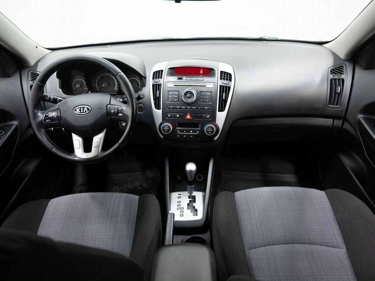 Купить Kia Ceed, 2012, 207 297 км, фото №13