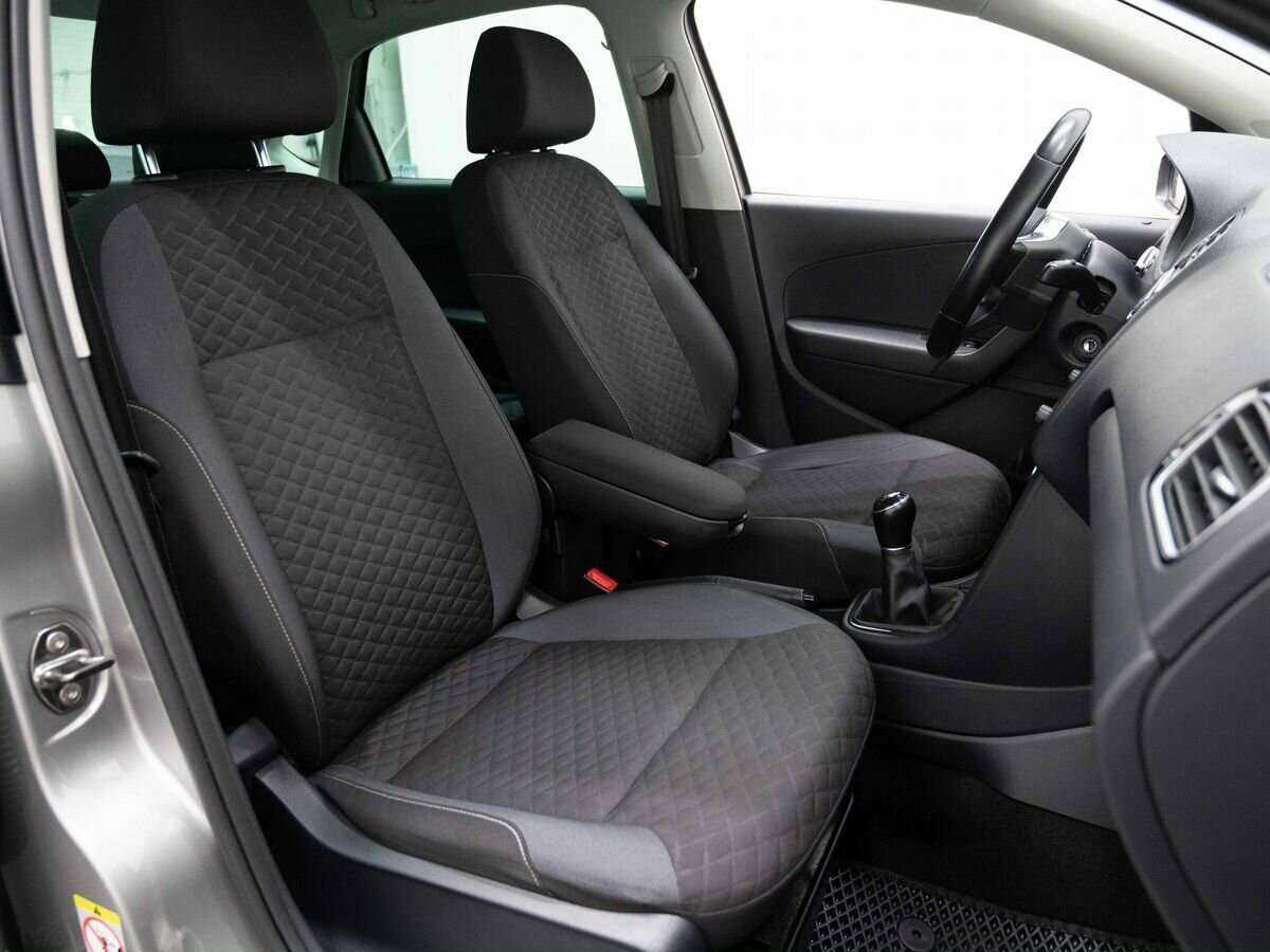 Купить Volkswagen Polo, 2018, 99 000 км, фото №12