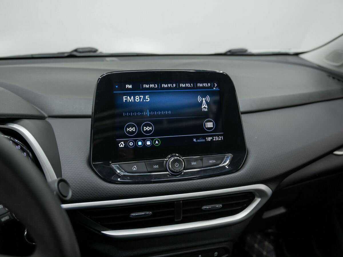 Купить Chevrolet Tracker, 2019, 29 000 км, фото №25