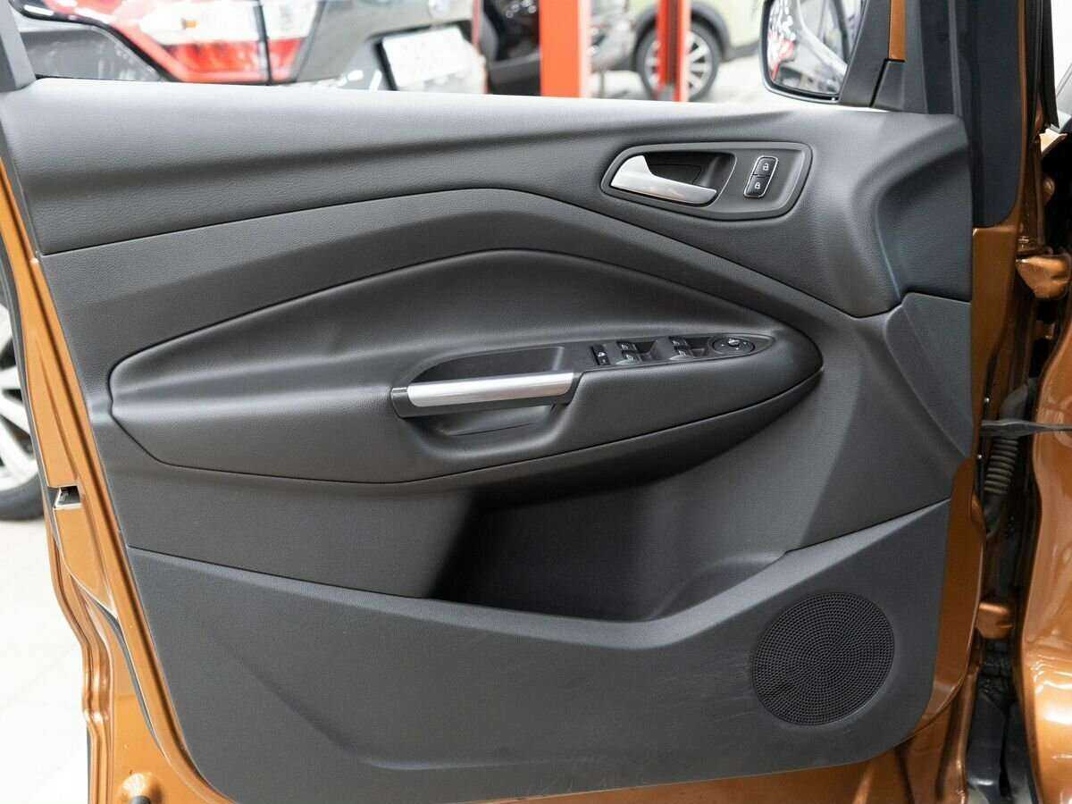 Купить Ford Kuga, 2013, 74 523 км, фото №15