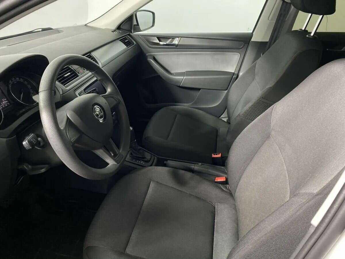 Купить Skoda Rapid, 2018, 52 000 км, фото №11