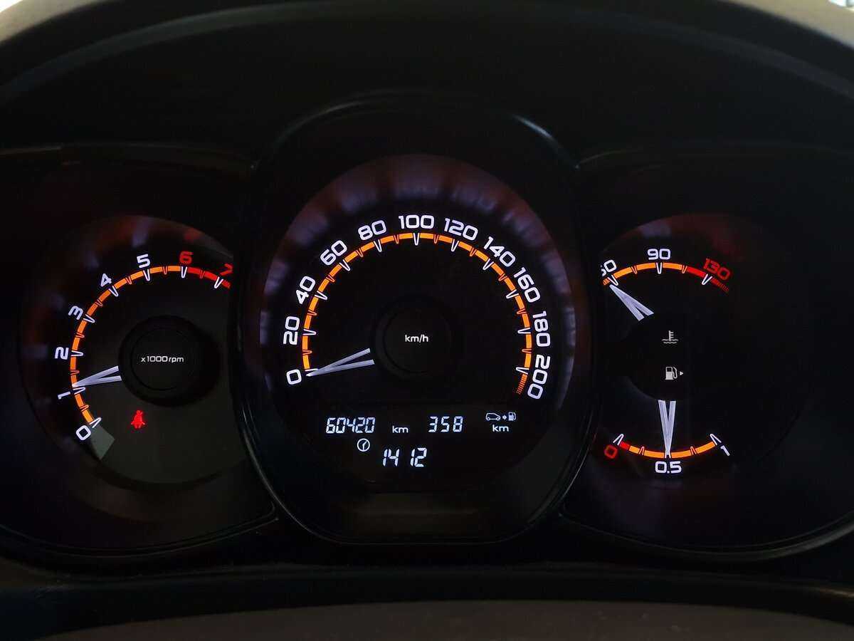 Купить Lada (ВАЗ) Vesta SW, 2020, 60 420 км, фото №6