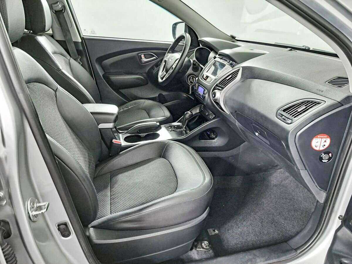 Купить Hyundai ix35, 2012, 111 915 км, фото №9