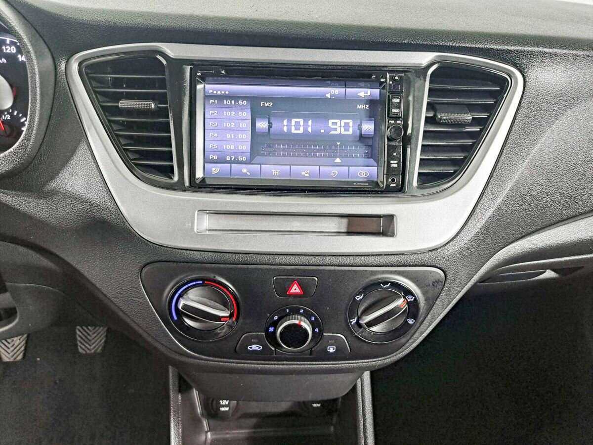Купить Hyundai Solaris, 2018, 94 096 км, фото №15