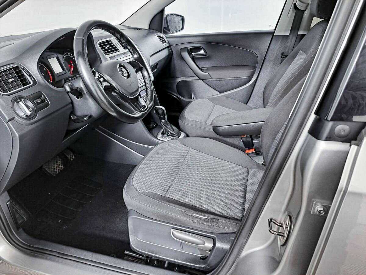 Купить Volkswagen Polo, 2017, 160 000 км, фото №14