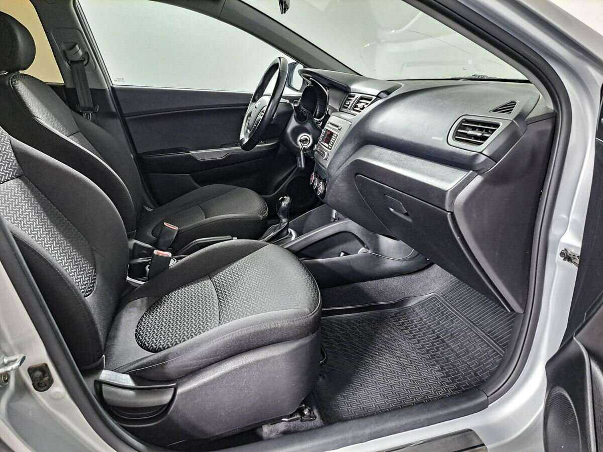 Купить Kia Rio, 2017, 105 070 км, фото №7