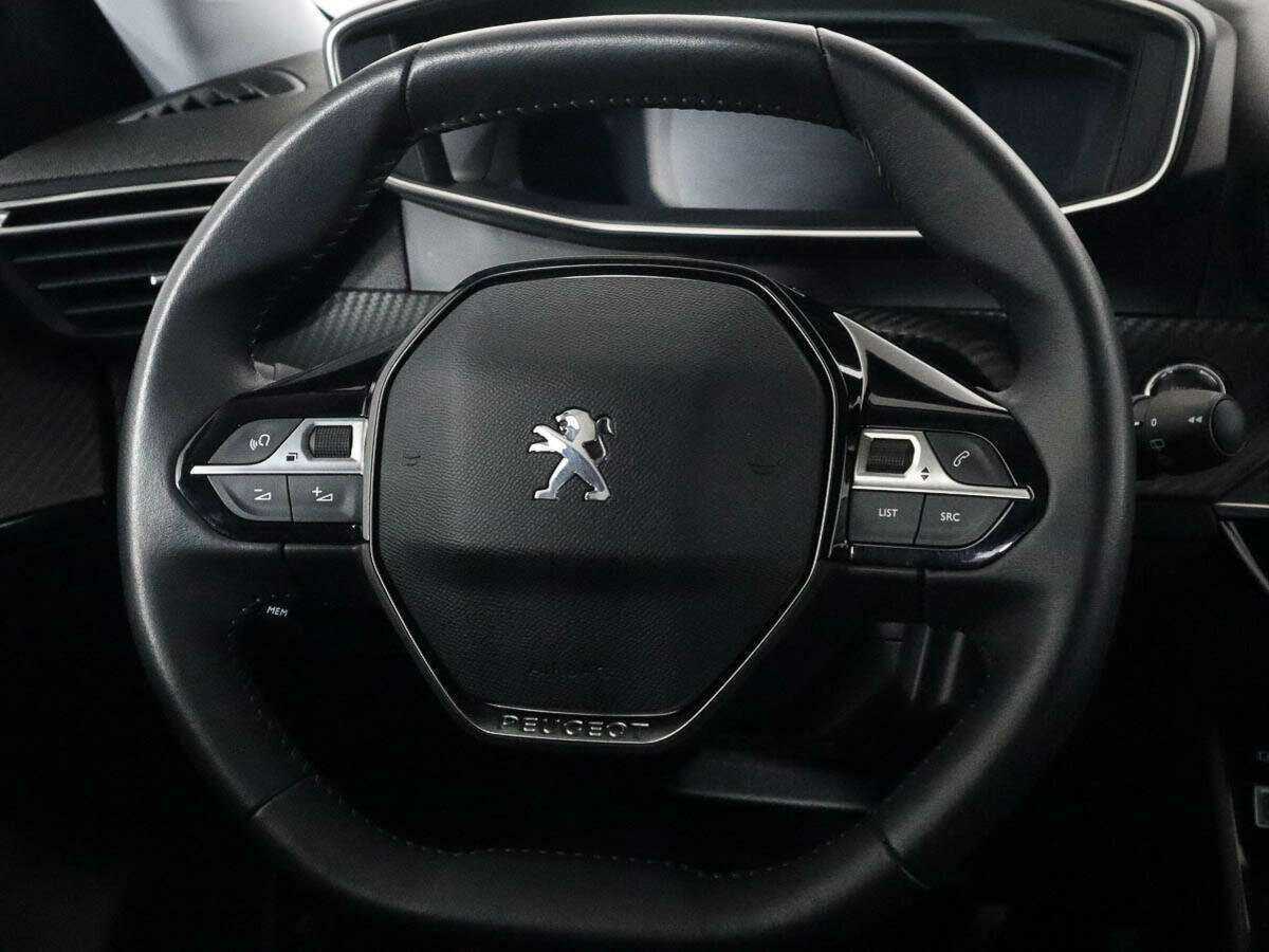 Купить Peugeot 2008 8AT, 2021, 52 963 км, фото №13