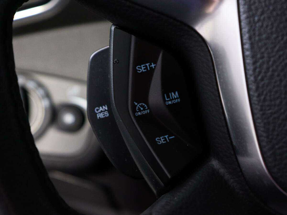 Купить Ford Kuga, 2013, 130 282 км, фото №14