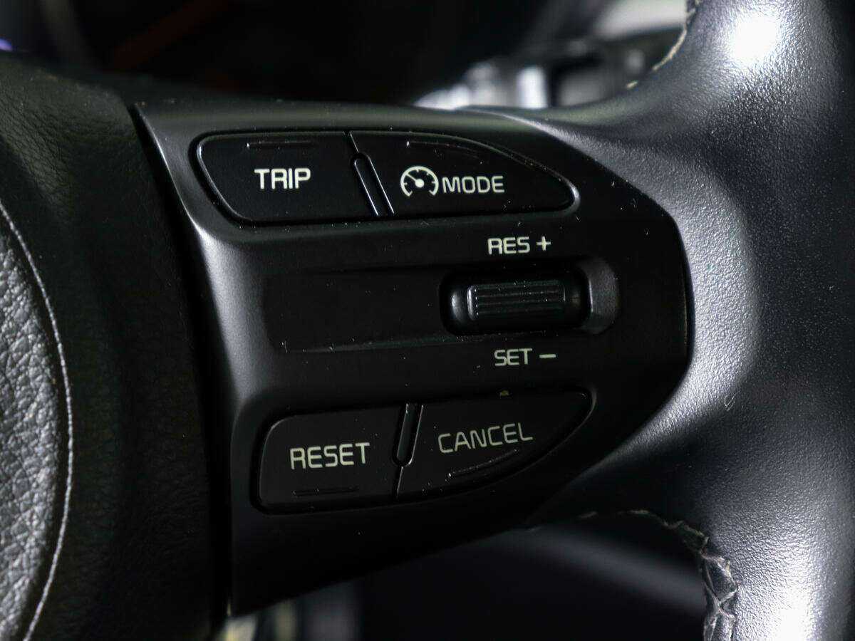 Купить Kia Rio X-Line, 2018, 98 000 км, фото №16