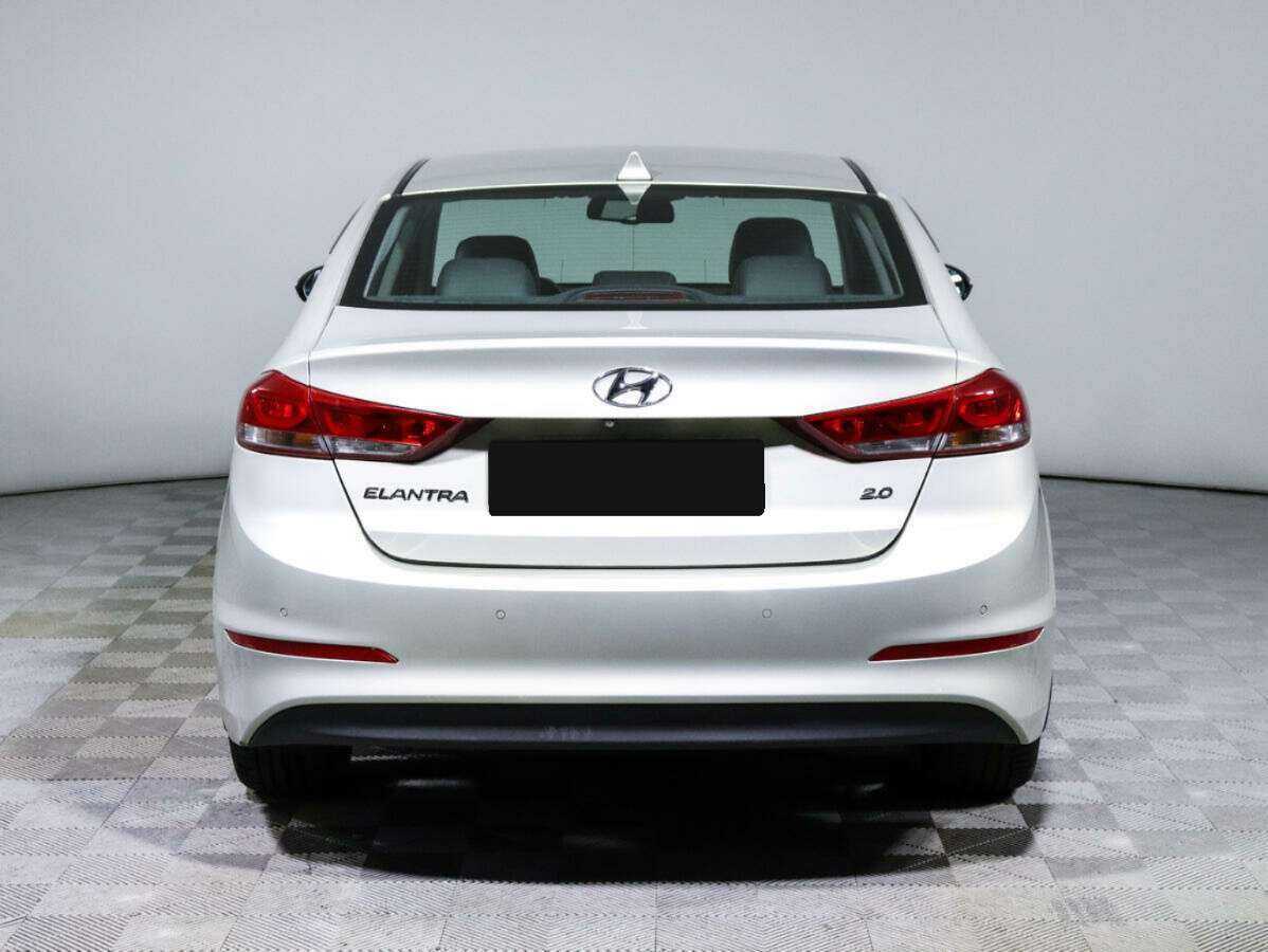 Купить Hyundai Elantra, 2018, 128 900 км, фото №5