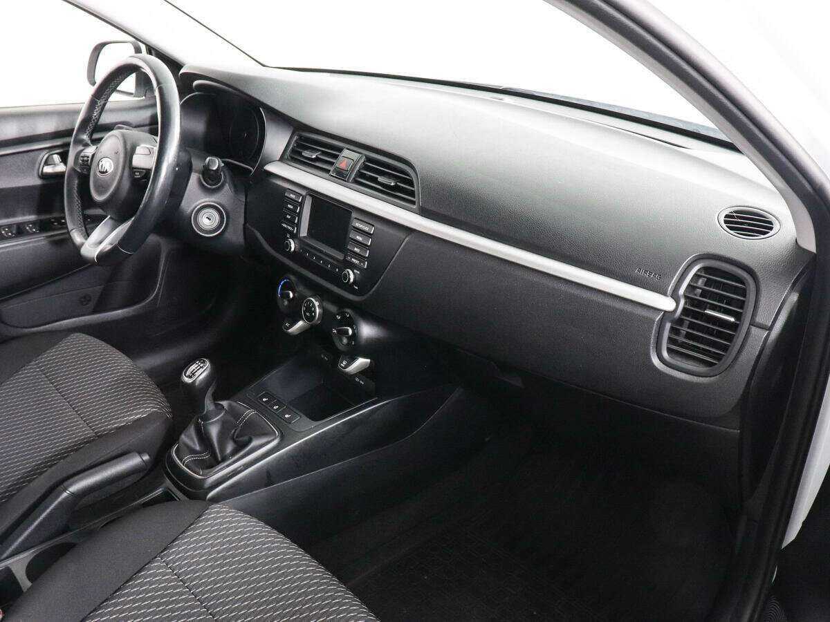Купить Kia Rio, 2019, 23 725 км, фото №10