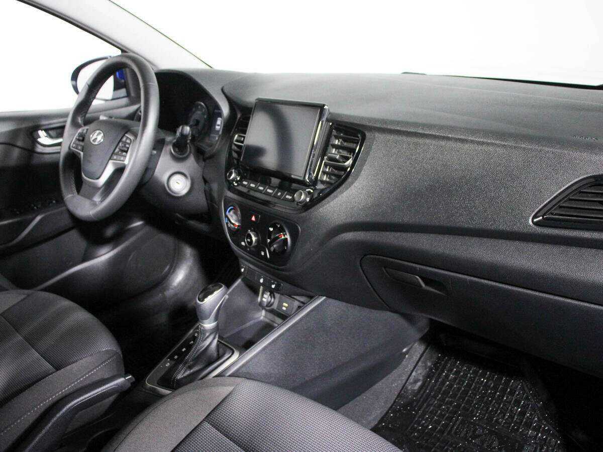 Купить Hyundai Solaris, 2020, 32 310 км, фото №9