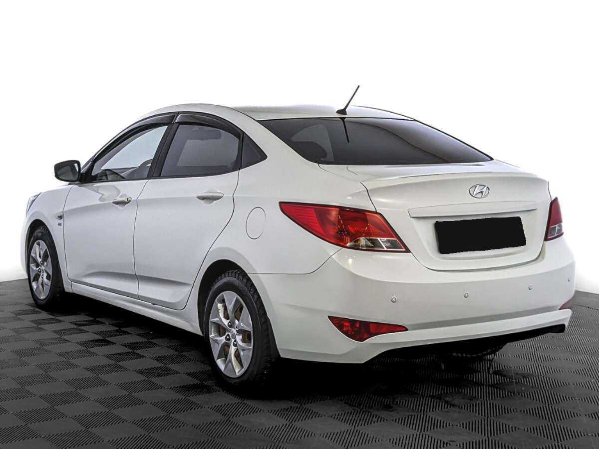 Купить Hyundai Solaris, 2015, 113 015 км, фото №5