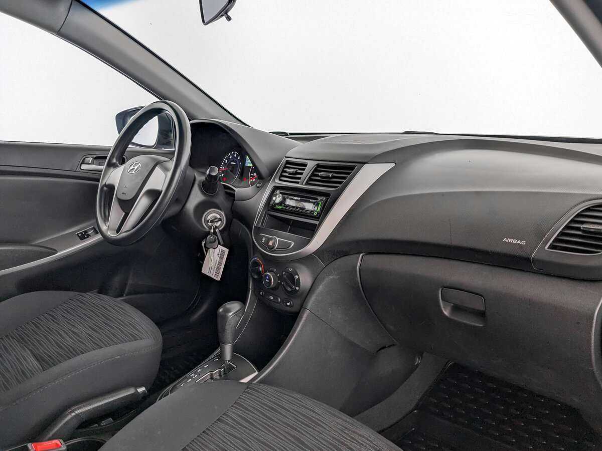 Купить Hyundai Solaris, 2014, 92 093 км, фото №9