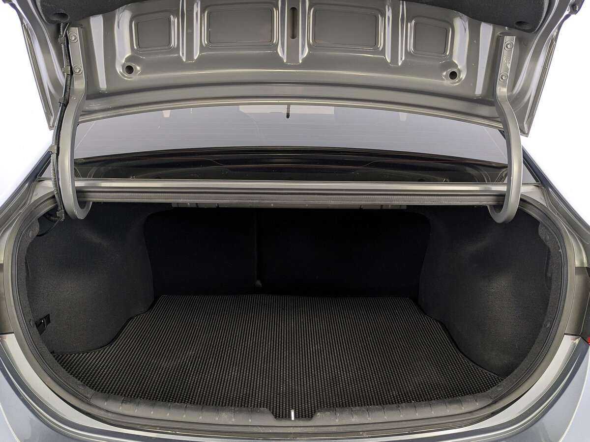 Купить Hyundai Solaris, 2018, 62 910 км, фото №10