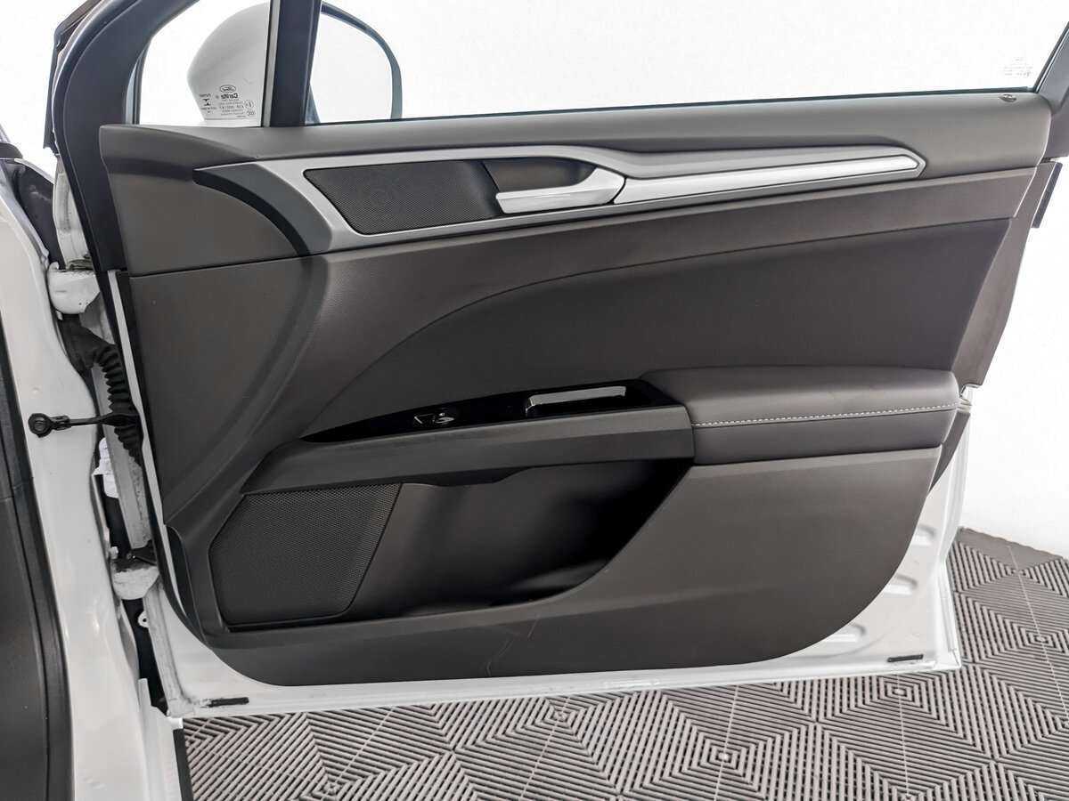 Купить Ford Mondeo, 2017, 120 668 км, фото №20