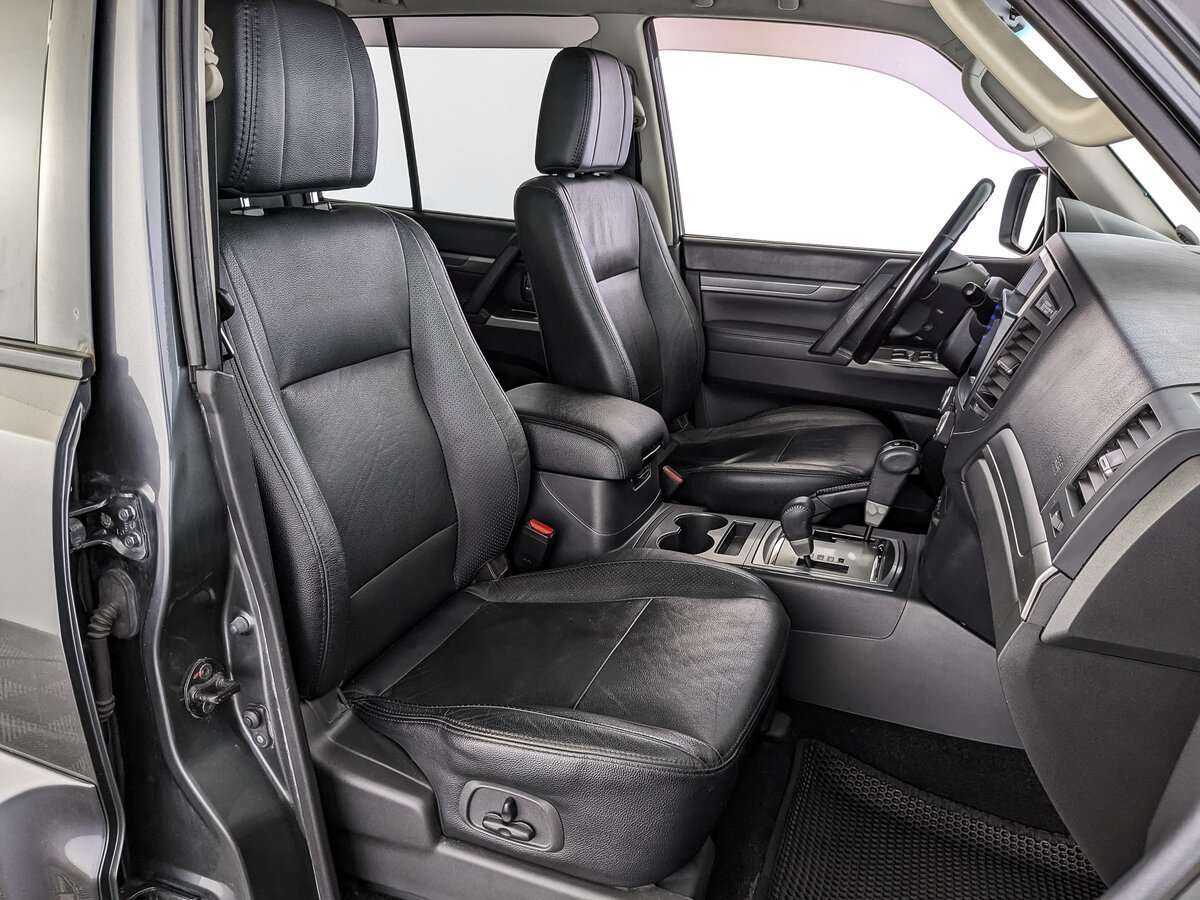 Купить Mitsubishi Pajero, 2013, 297 525 км, фото №24