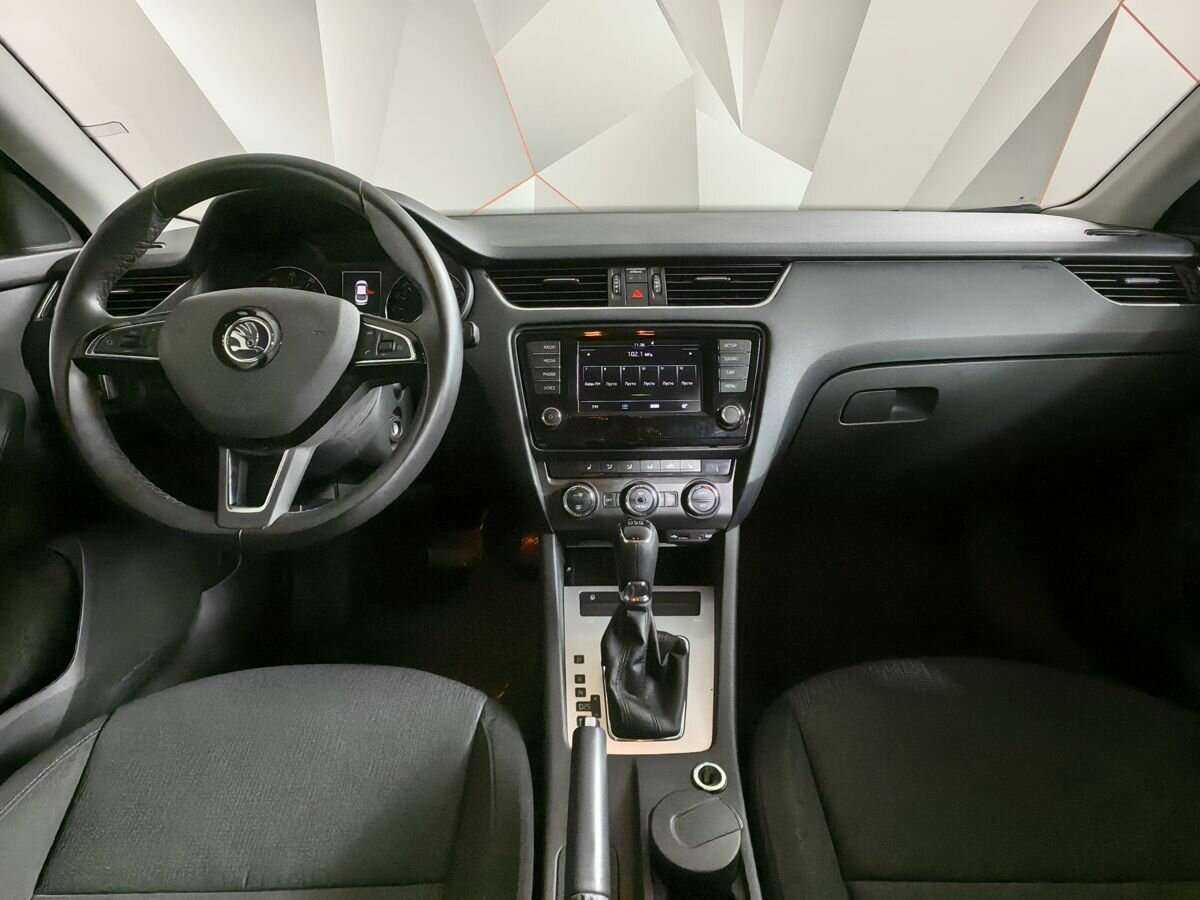 Купить Skoda Octavia, 2017, 63 294 км, фото №10