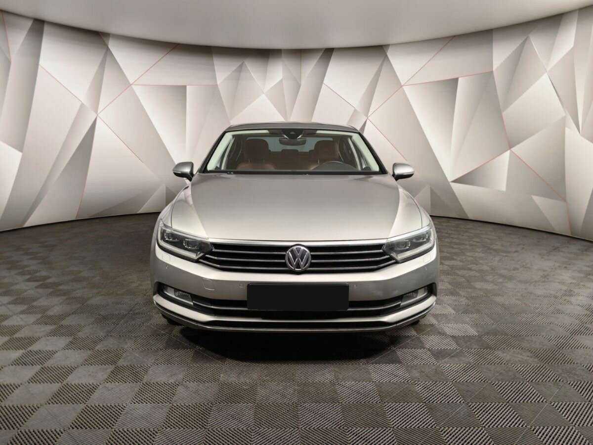 Купить Volkswagen Passat, 2017, 99 391 км, фото №7