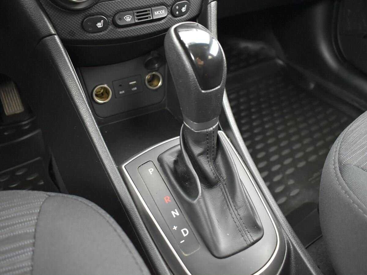 Купить Hyundai Solaris, 2016, 82 321 км, фото №13