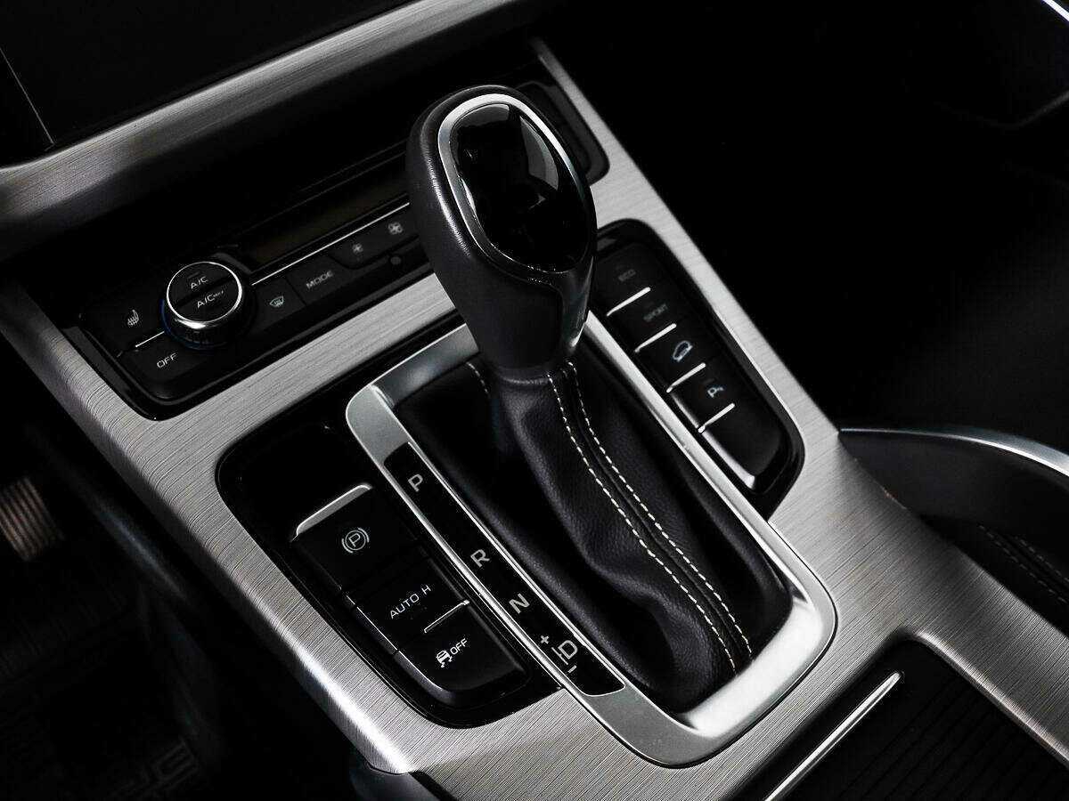 Купить Geely Atlas, 2018, 30 880 км, фото №9