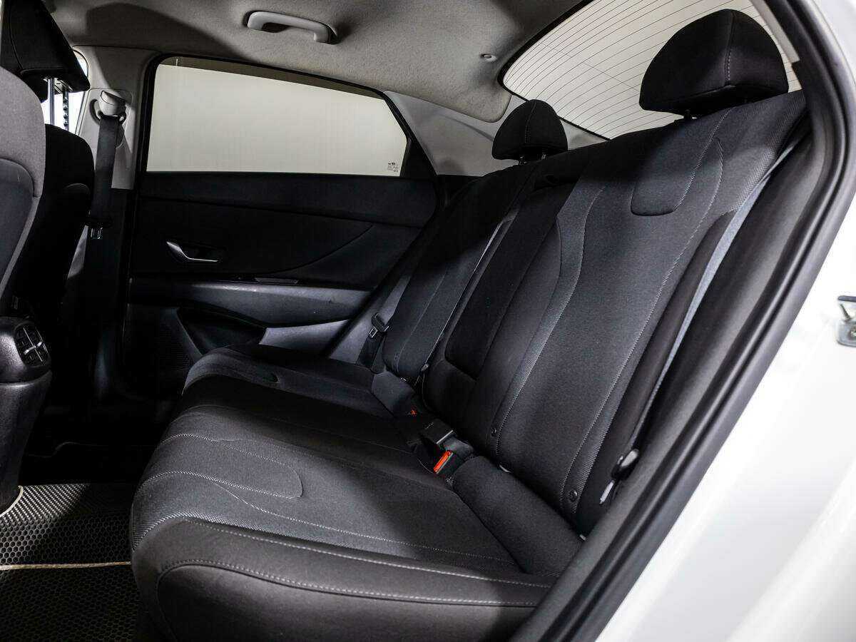 Купить Hyundai Elantra, 2020, 75 754 км, фото №8