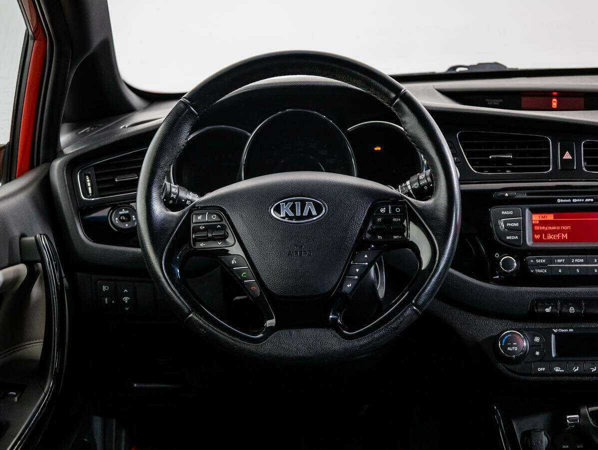Купить Kia Ceed, 2014, 78 650 км, фото №15