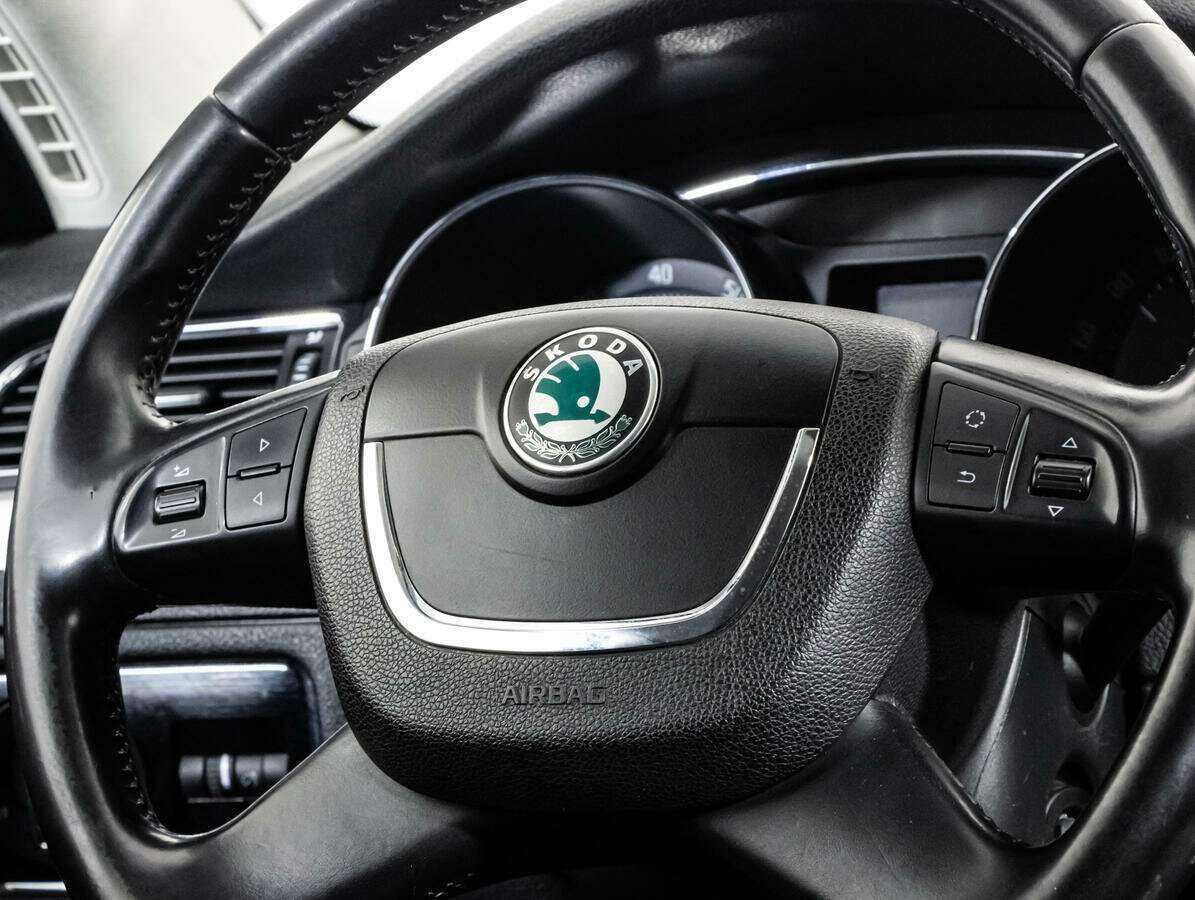 Купить Skoda Superb, 2012, 216 000 км, фото №12