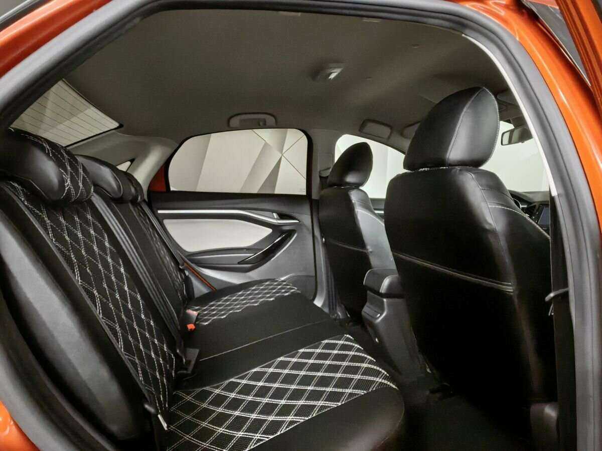 Купить Lada (ВАЗ) Vesta Cross, 2020, 42 083 км, фото №12