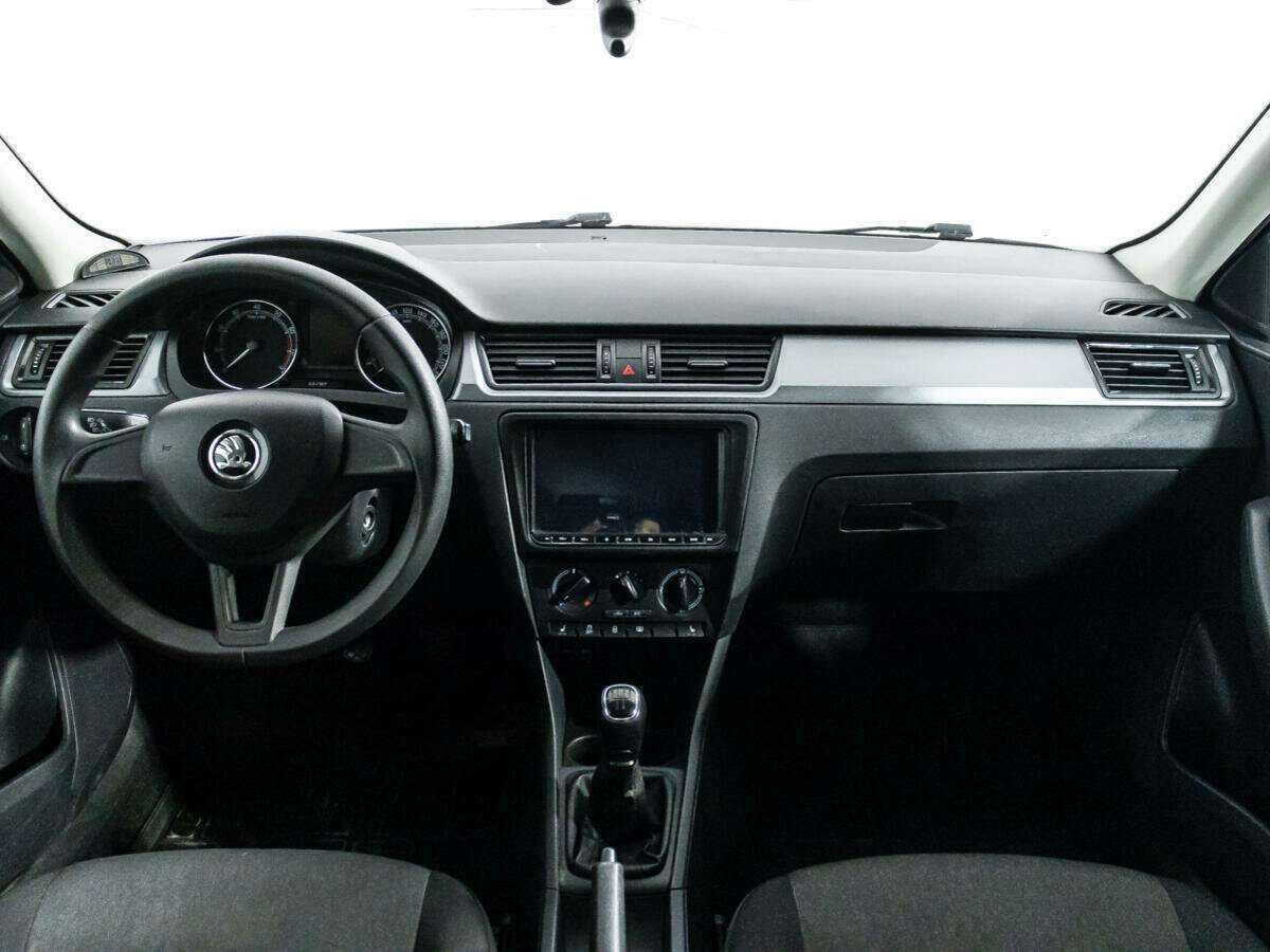 Купить Skoda Rapid, 2017, 119 941 км, фото №11