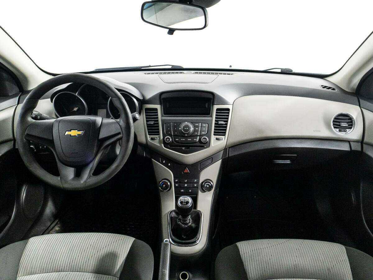 Купить Chevrolet Cruze, 2012, 194 510 км, фото №13