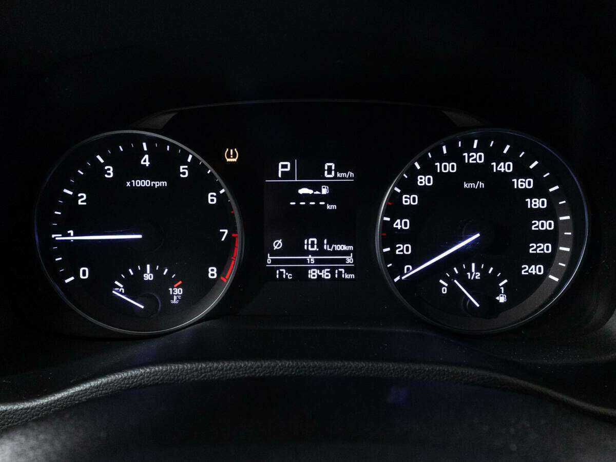 Купить Hyundai Elantra, 2018, 184 612 км, фото №12