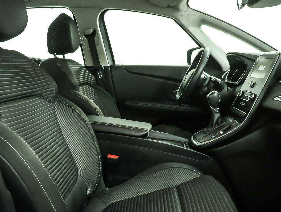 Купить Renault Scenic, 2018, 80 250 км, фото №8