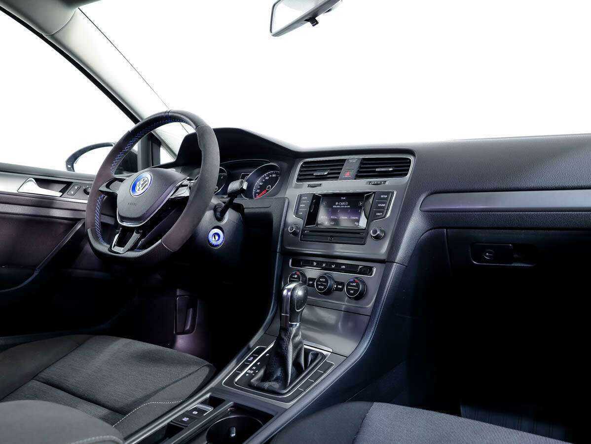 Купить Volkswagen Golf, 2013, 136 879 км, фото №8