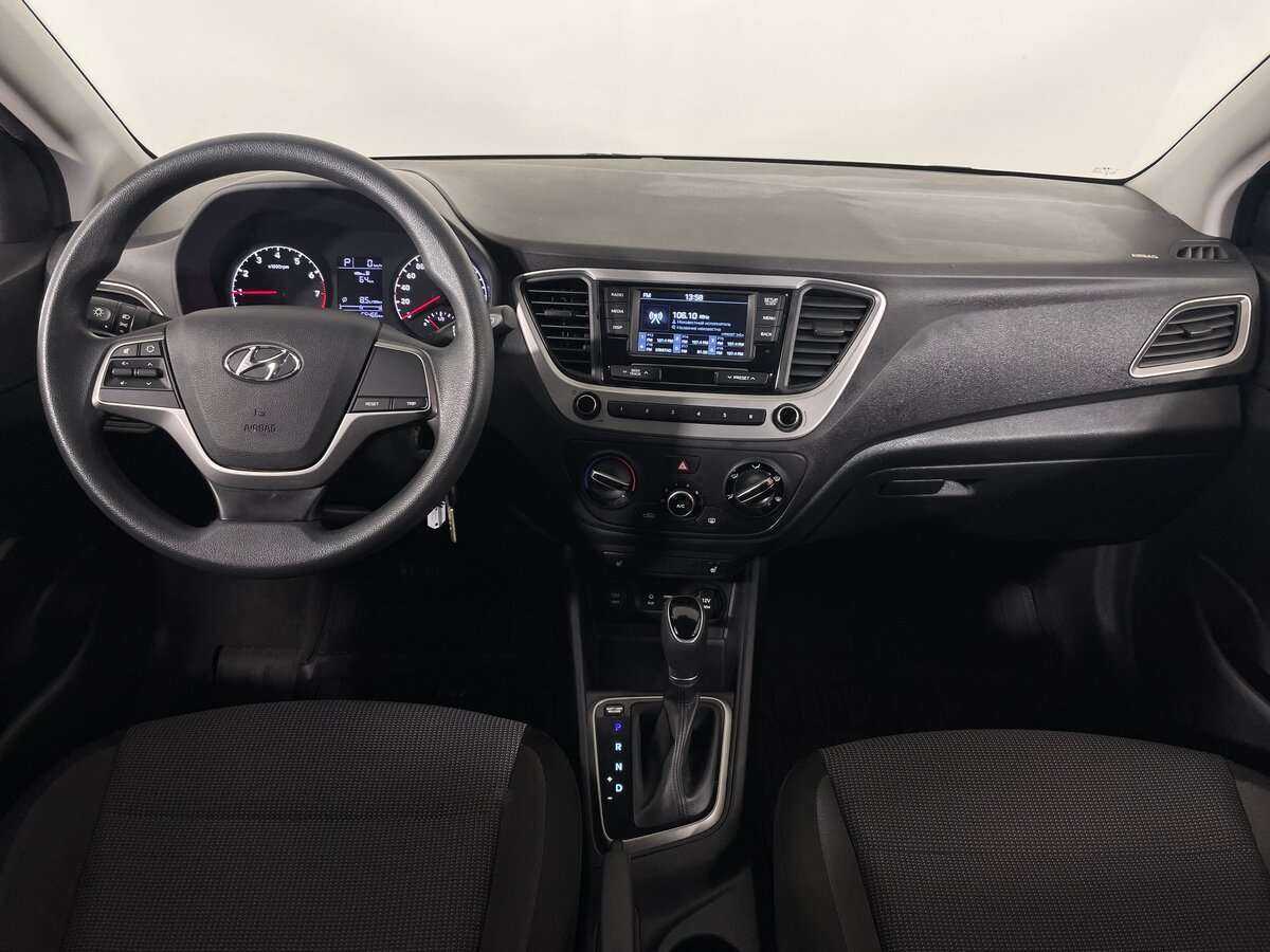 Купить Hyundai Solaris, 2017, 65 000 км, фото №10