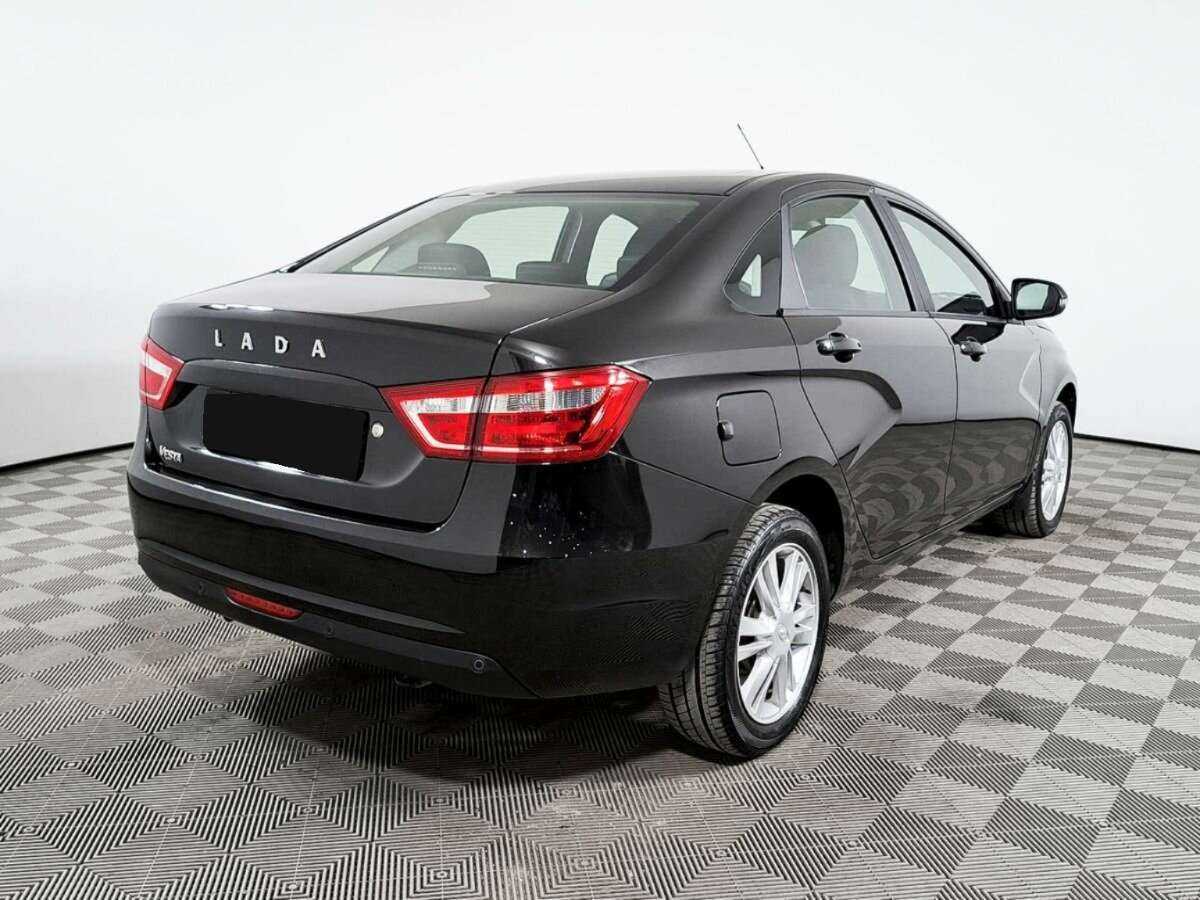 Купить Lada (ВАЗ) Vesta, 2017, 45 200 км, фото №4