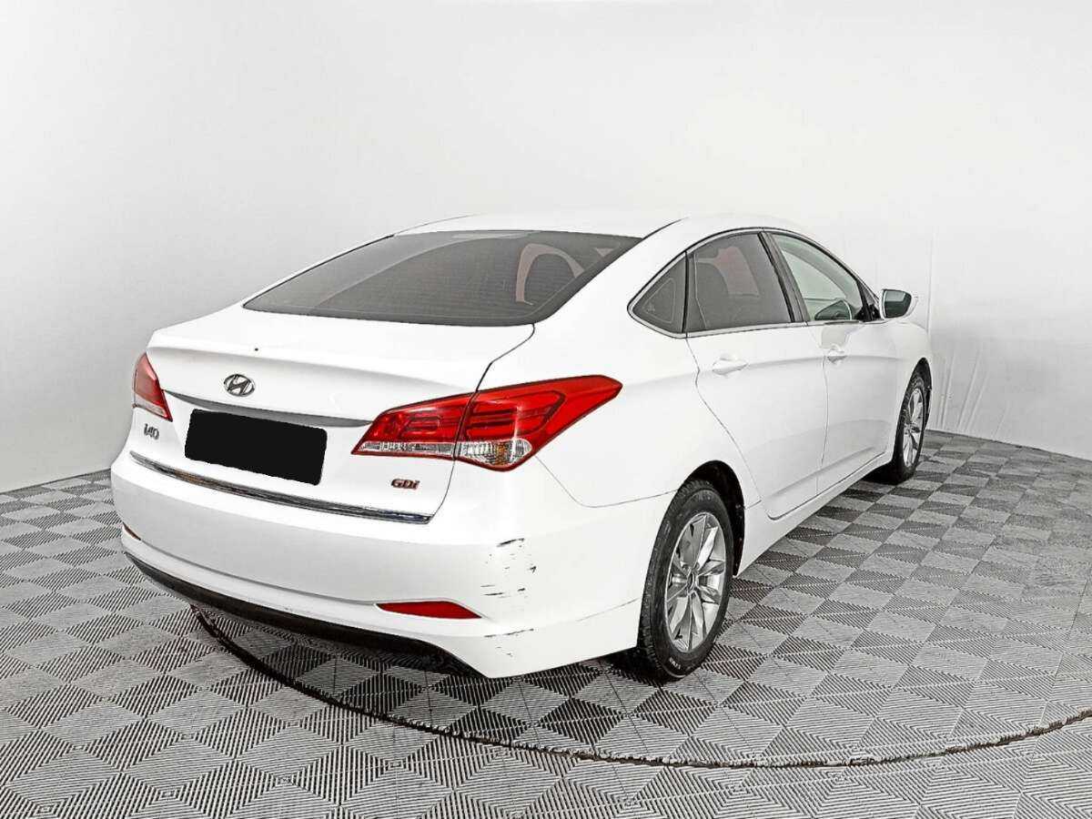 Купить Hyundai i40, 2015, 209 332 км, фото №5