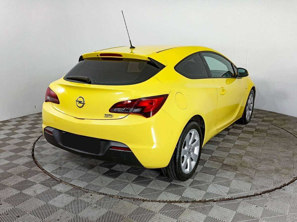 Купить Opel Astra GTC, 2014, 170 002 км, фото №4
