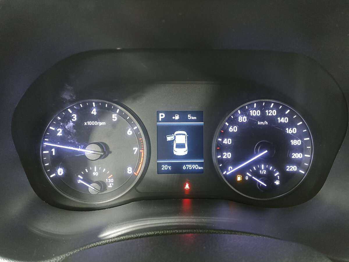 Купить Hyundai Solaris, 2018, 67 575 км, фото №11