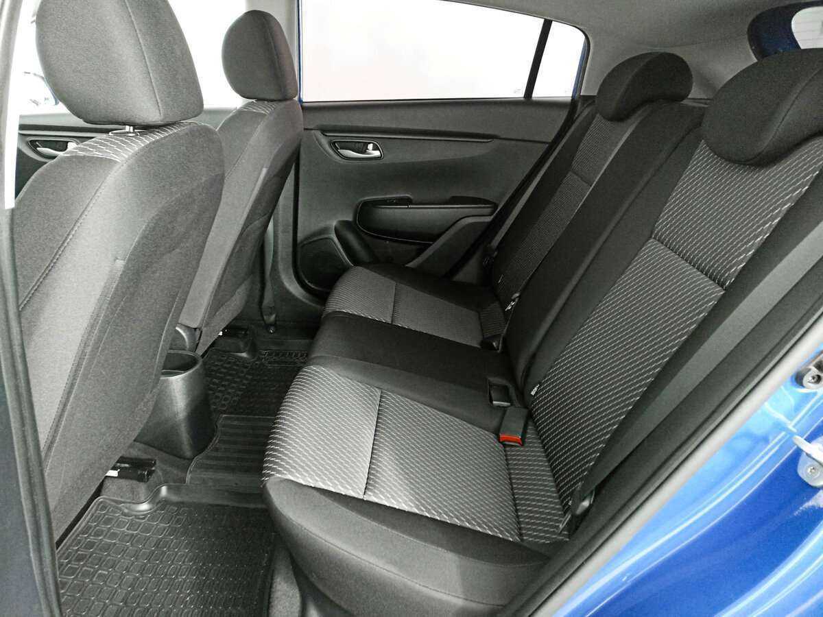 Купить Kia Rio X-Line, 2017, 71 763 км, фото №10