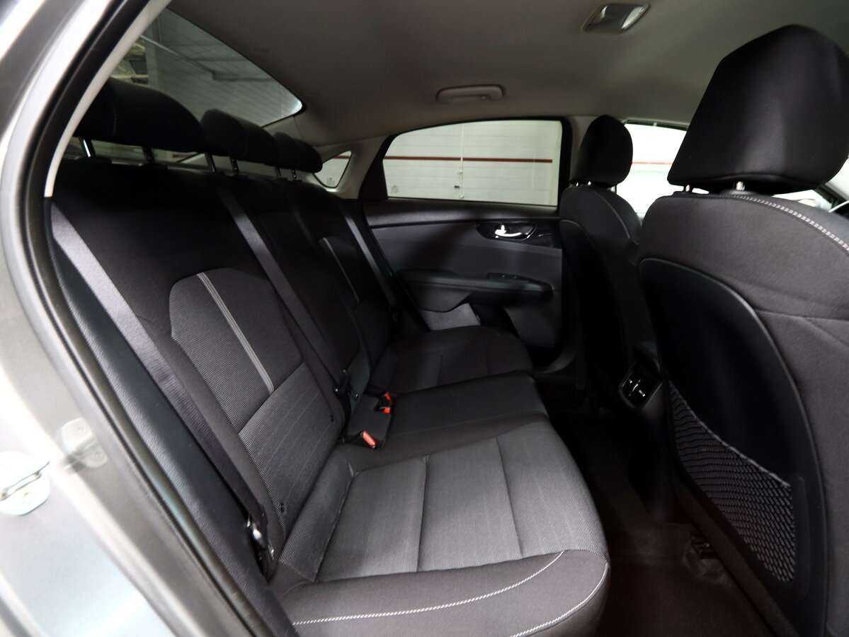 Купить Kia Cerato, 2020, 136 000 км, фото №12