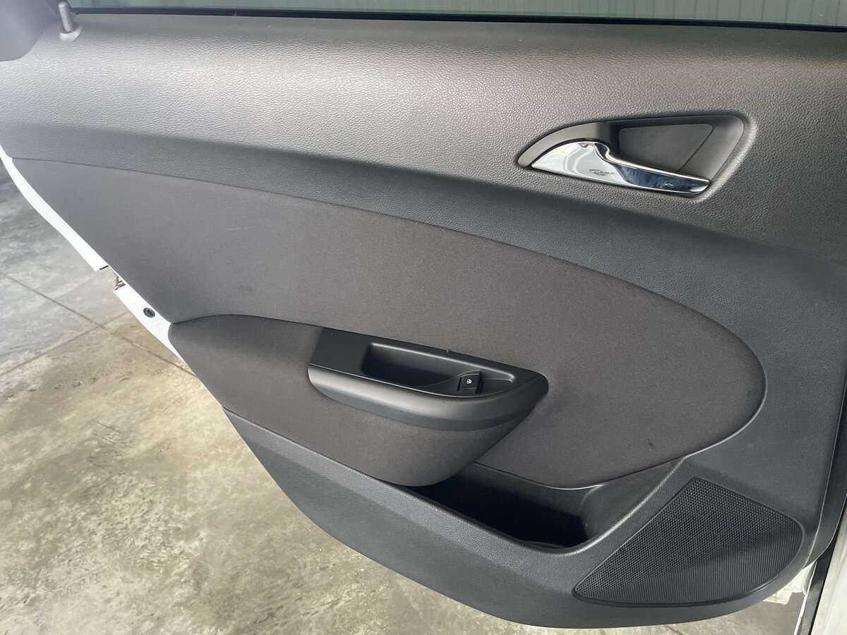 Купить Opel Astra, 2012, 98 086 км, фото №21