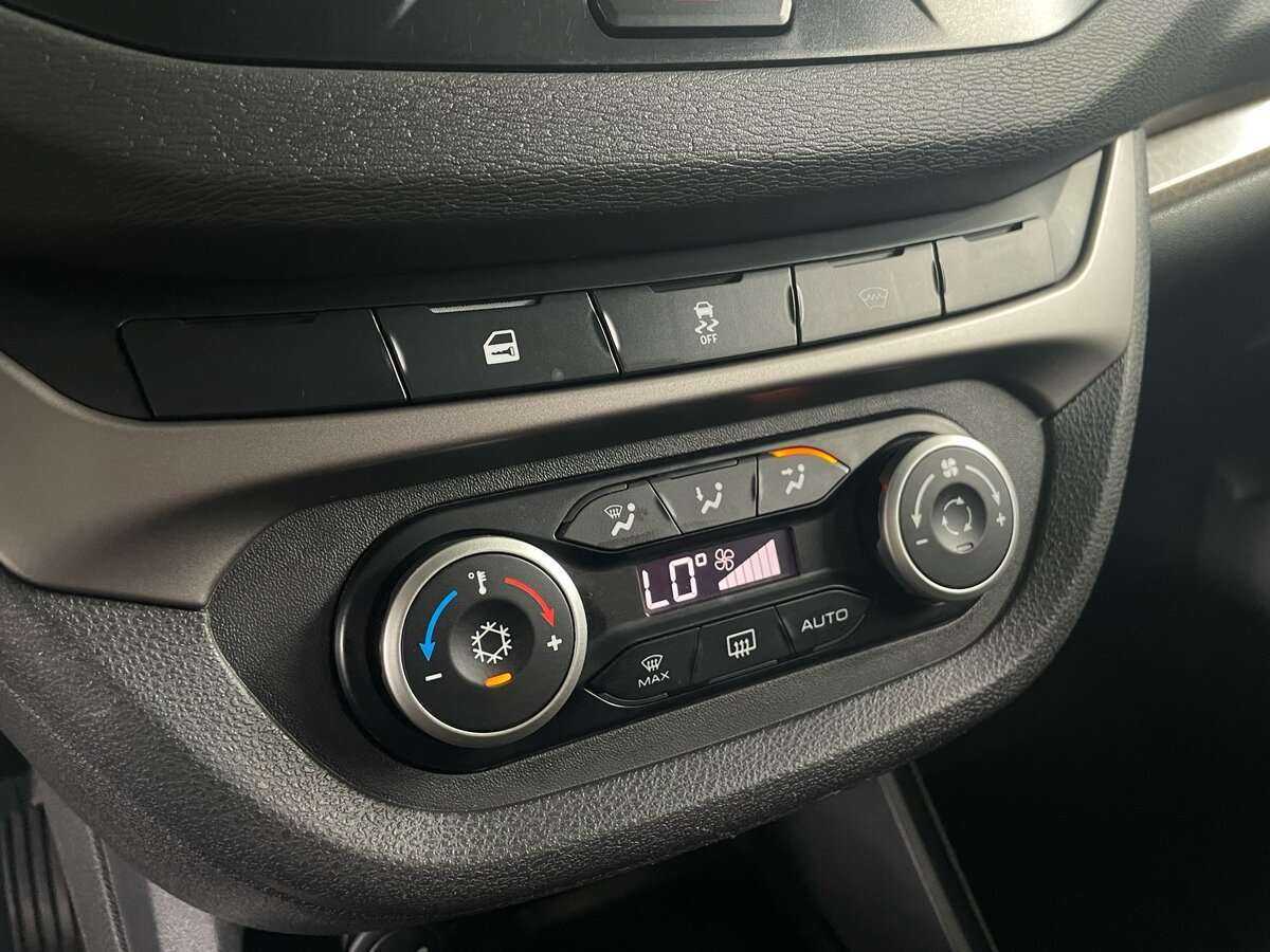 Купить Lada (ВАЗ) Vesta, 2018, 73 034 км, фото №14