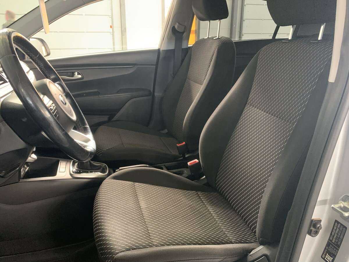 Купить Kia Rio X-Line, 2019, 60 439 км, фото №12