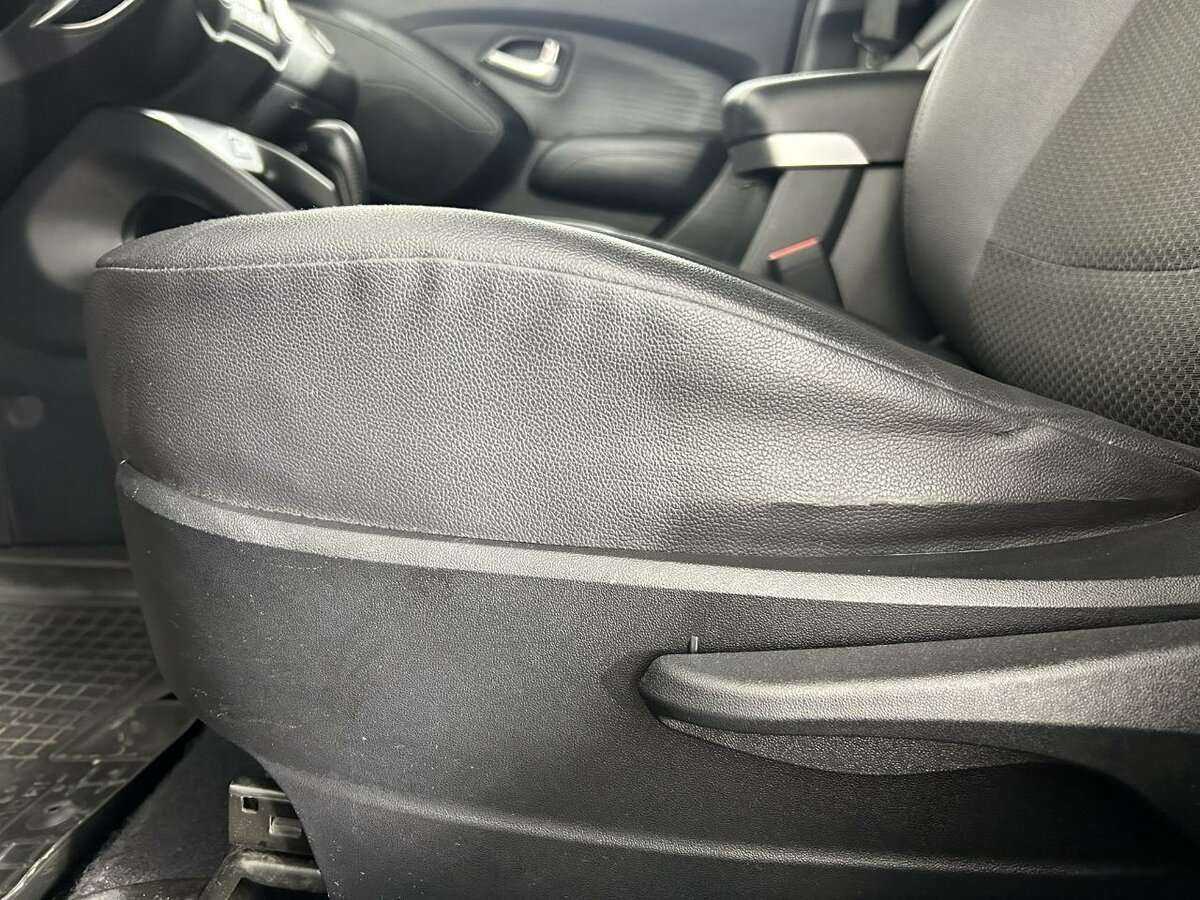 Купить Hyundai ix35, 2013, 163 000 км, фото №10