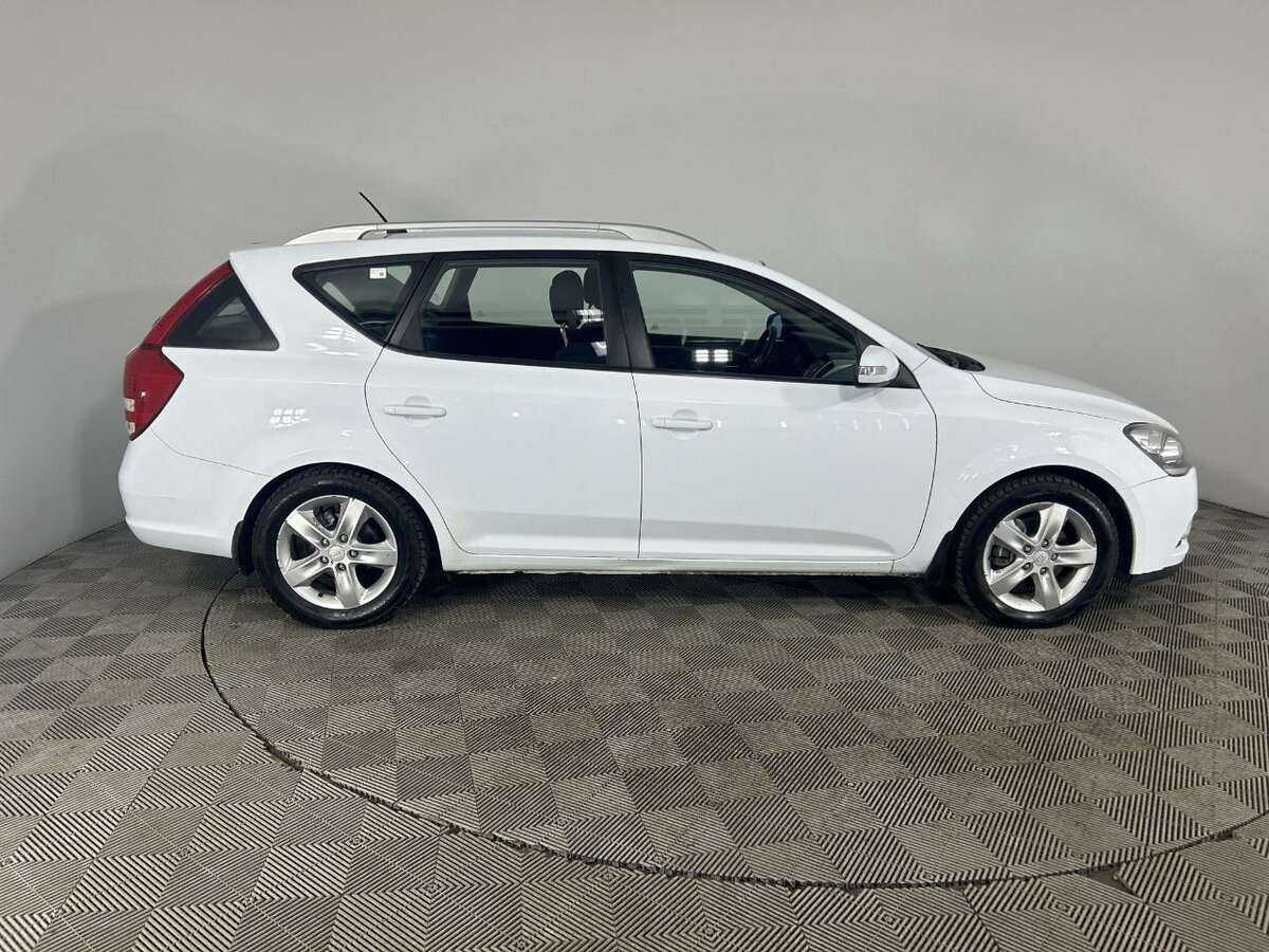 Купить Kia Ceed, 2012, 189 004 км, фото №4