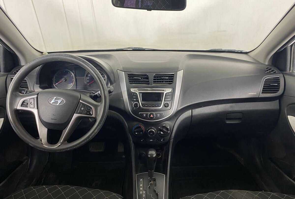 Купить Hyundai Solaris, 2014, 172 201 км, фото №11