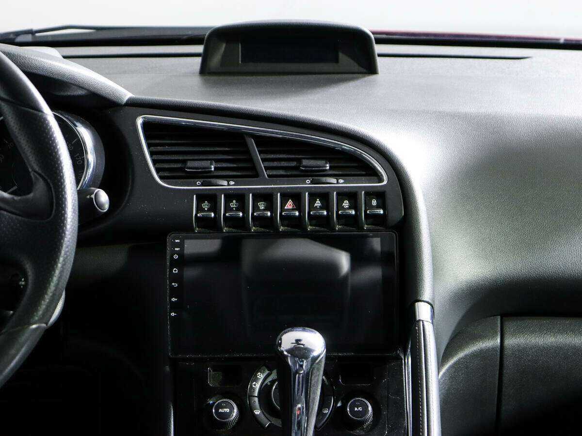 Купить Peugeot 3008, 2012, 102 927 км, фото №11