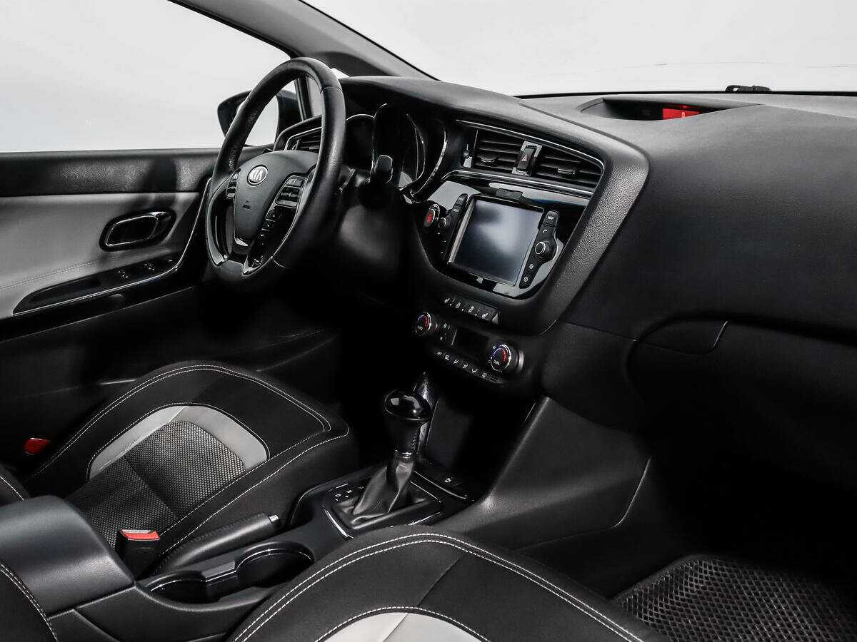 Купить Kia Ceed, 2017, 159 496 км, фото №12
