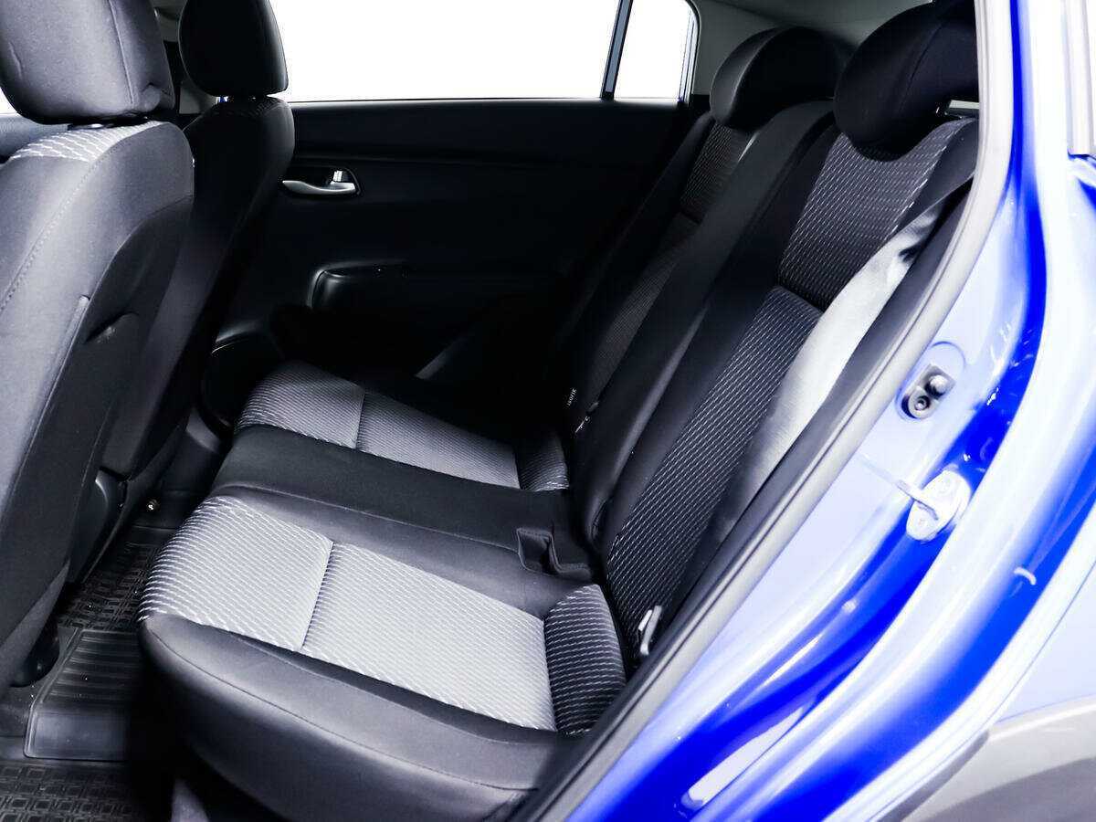 Купить Kia Rio X-Line, 2018, 72 691 км, фото №12